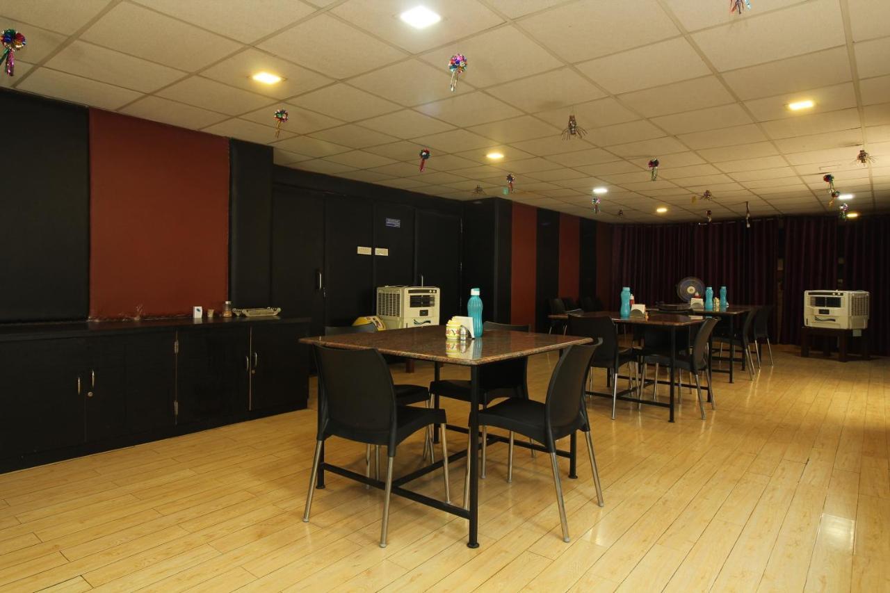Namo Suites Hyderabad Ngoại thất bức ảnh