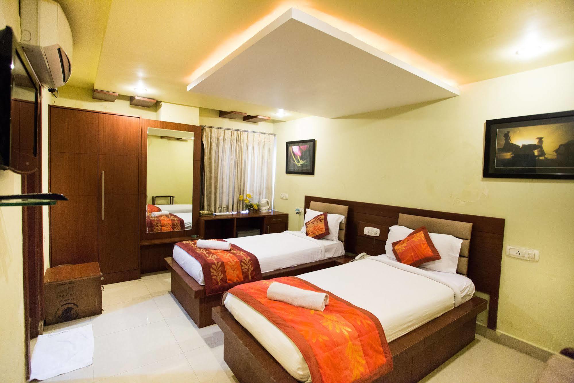 Namo Suites Hyderabad Ngoại thất bức ảnh